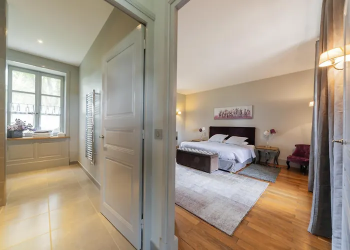 Bed & Breakfast Chateau De Briante 4*