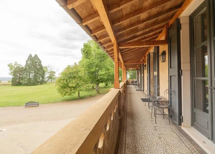 Bed & Breakfast Chateau De Briante
