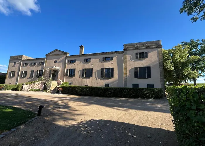 Chateau De Briante Bed & Breakfast Saint-Lager
